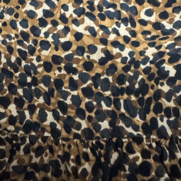 Girls sz 2T Leopard Print Long Sleeve Tops - Picture 2 of 5